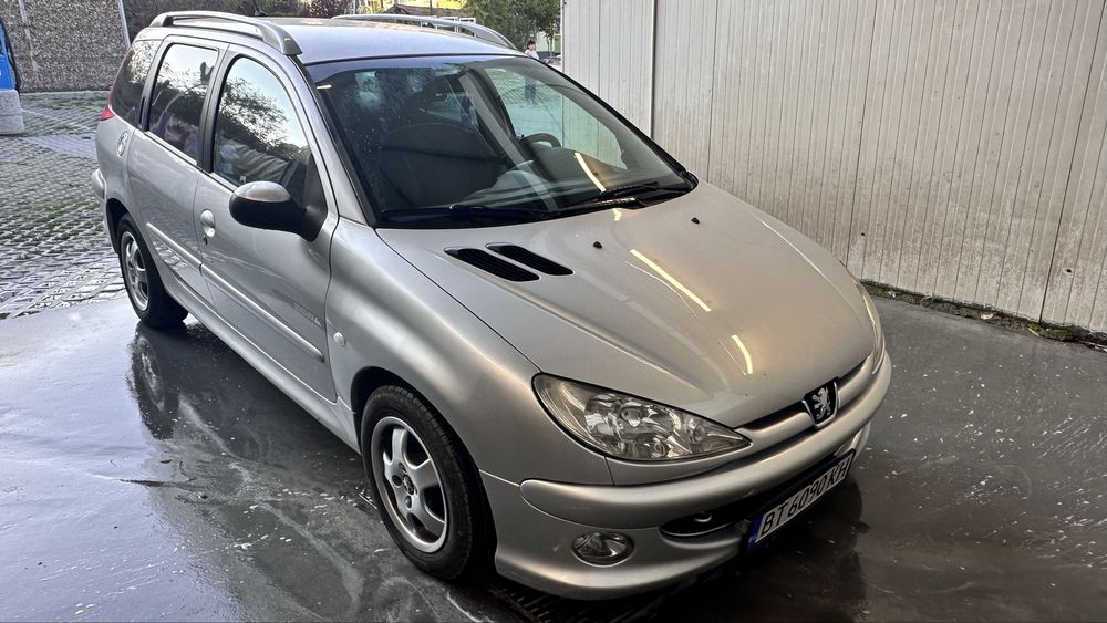 Пежо 206 2.0 HDi 90 ps , Sw 2004 година