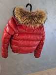 Moncler зимно червено яке