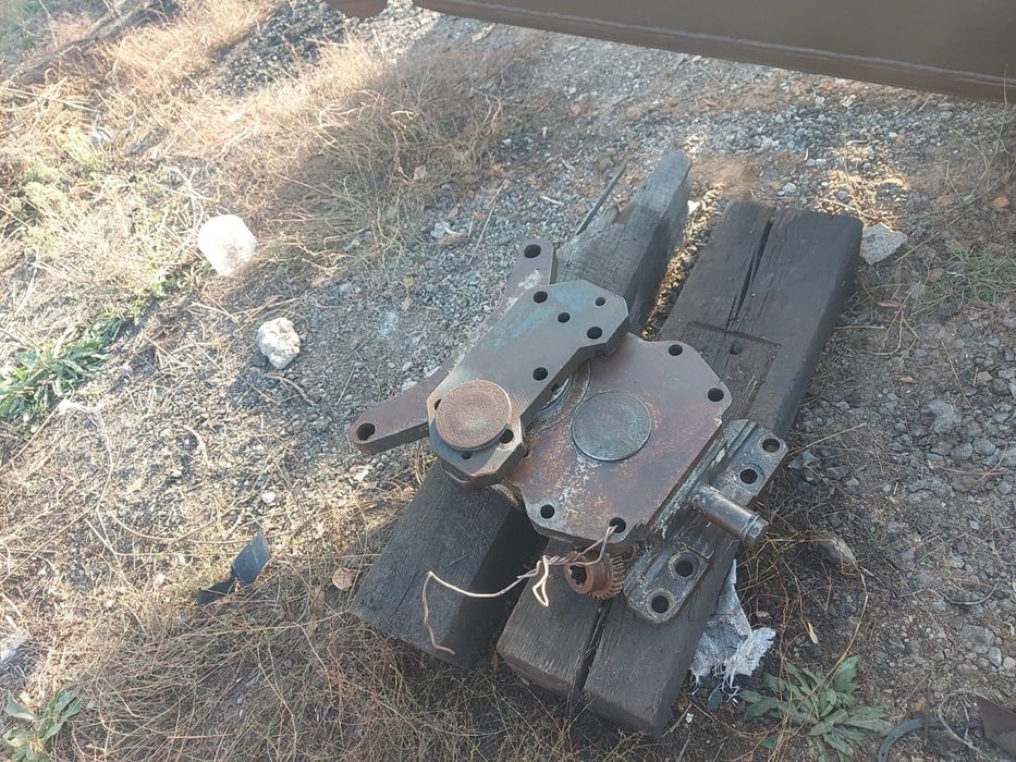 Продается Траншеекопатель