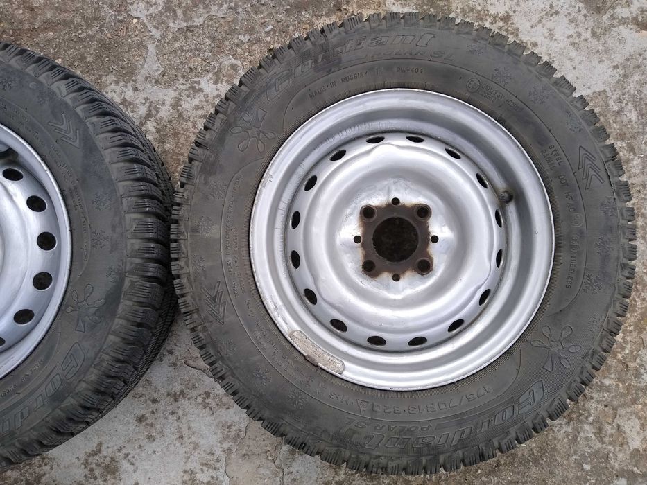 Гуми с джанти 175/70R13 за LADA