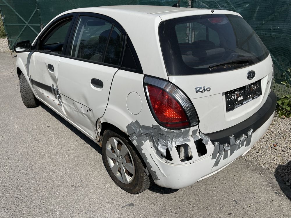 KIA Rio 1.4 G4EE 2009 На части