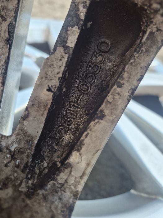 Jante R16 toyota avensis t27