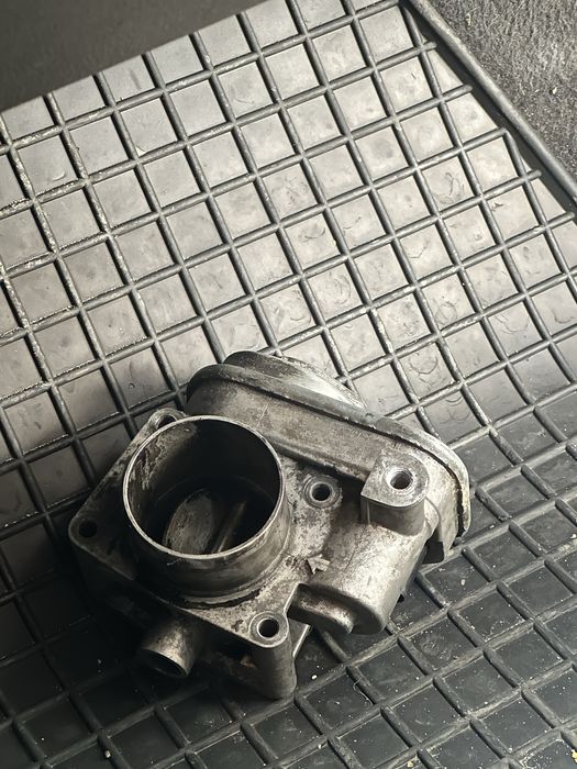 Alternator Opel Astra GTC 1.7 diesel și Clapeta acceleratie