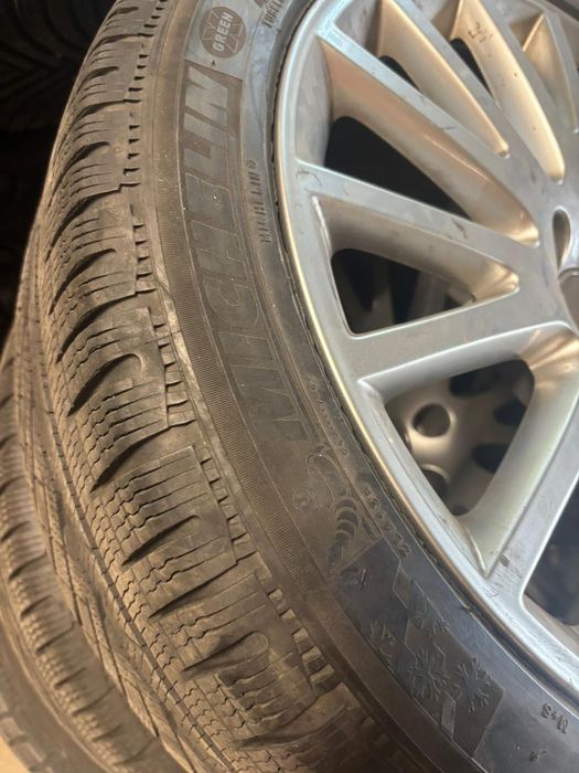 Зимни гуми с джанти за Ауди