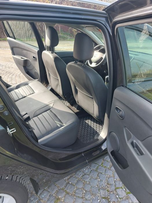 Dacia Logan 0.9 Tce MCV (2015)