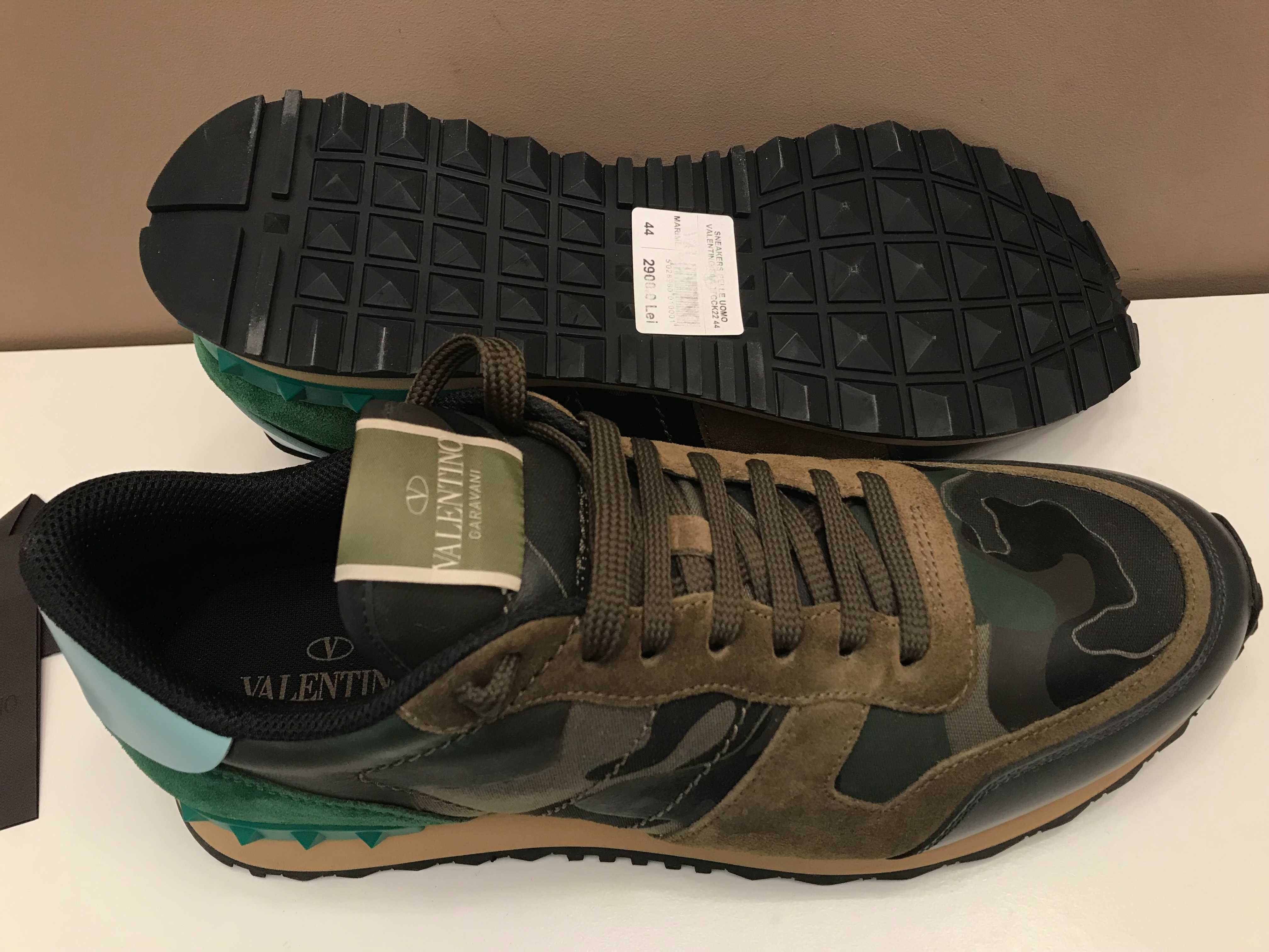 Valentino 44 sneakers, originali, full box, retail 580 euro