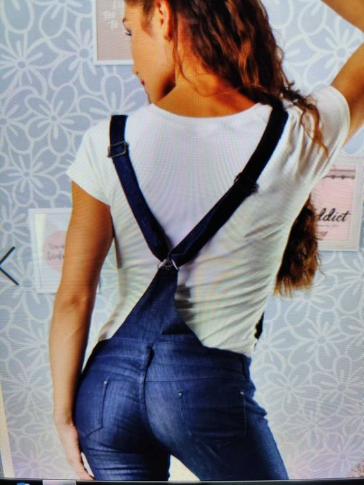 Нов дамски дънков гащеризон с изрязан гръб