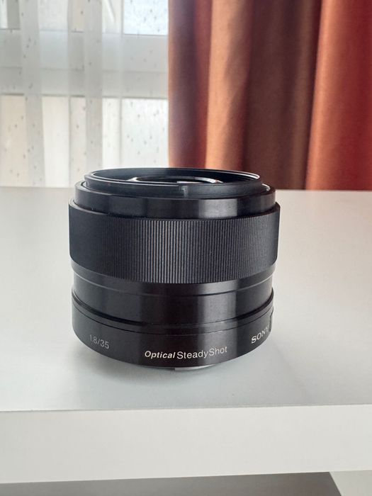 Obiectiv Sony 35mm f/1.8 OSS – stare impecabilă | Oradea