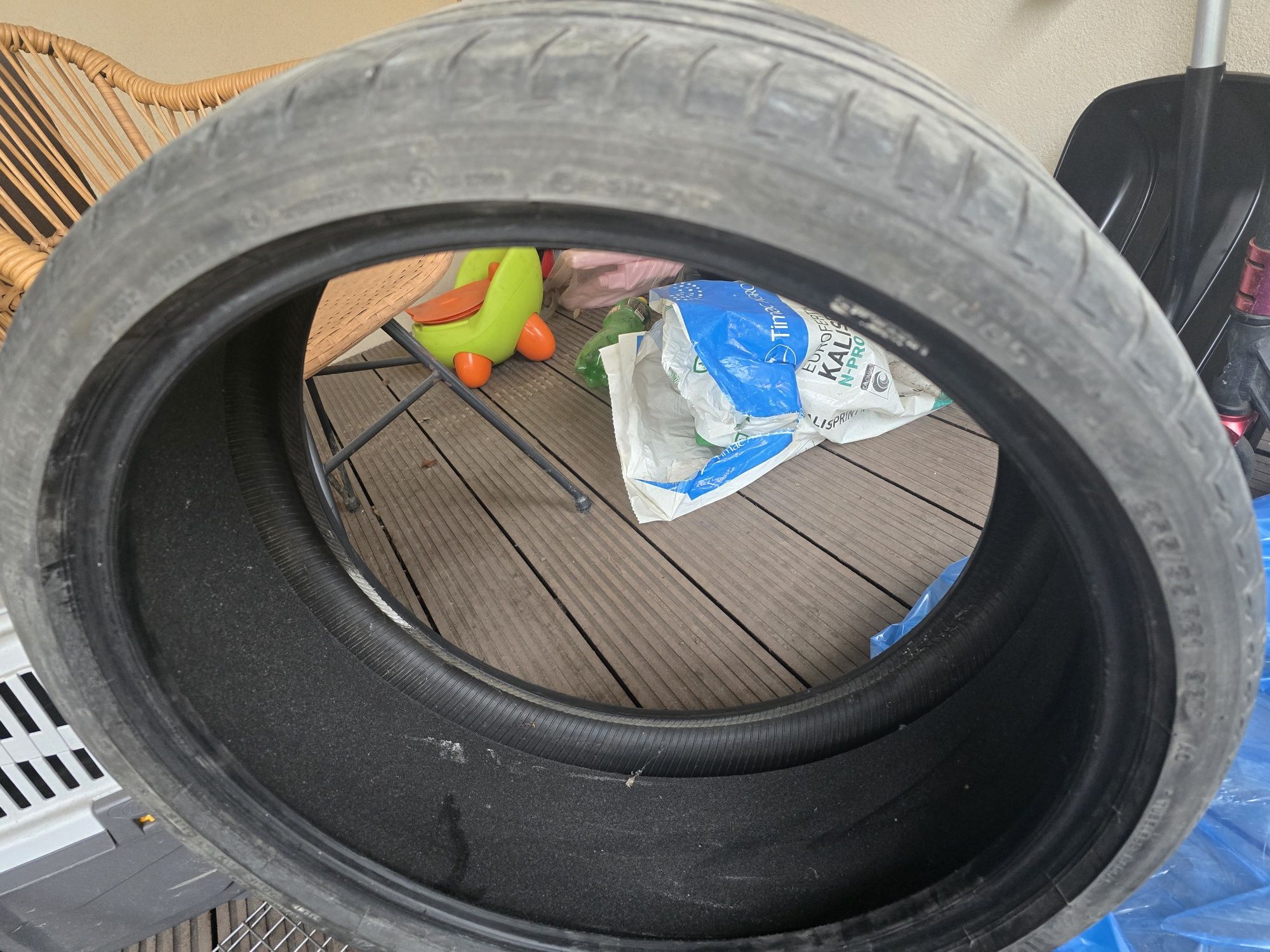 Bridgestone touranza 255/35/21