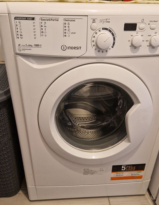 Masina de spalat îndesit! In stare perfecta !