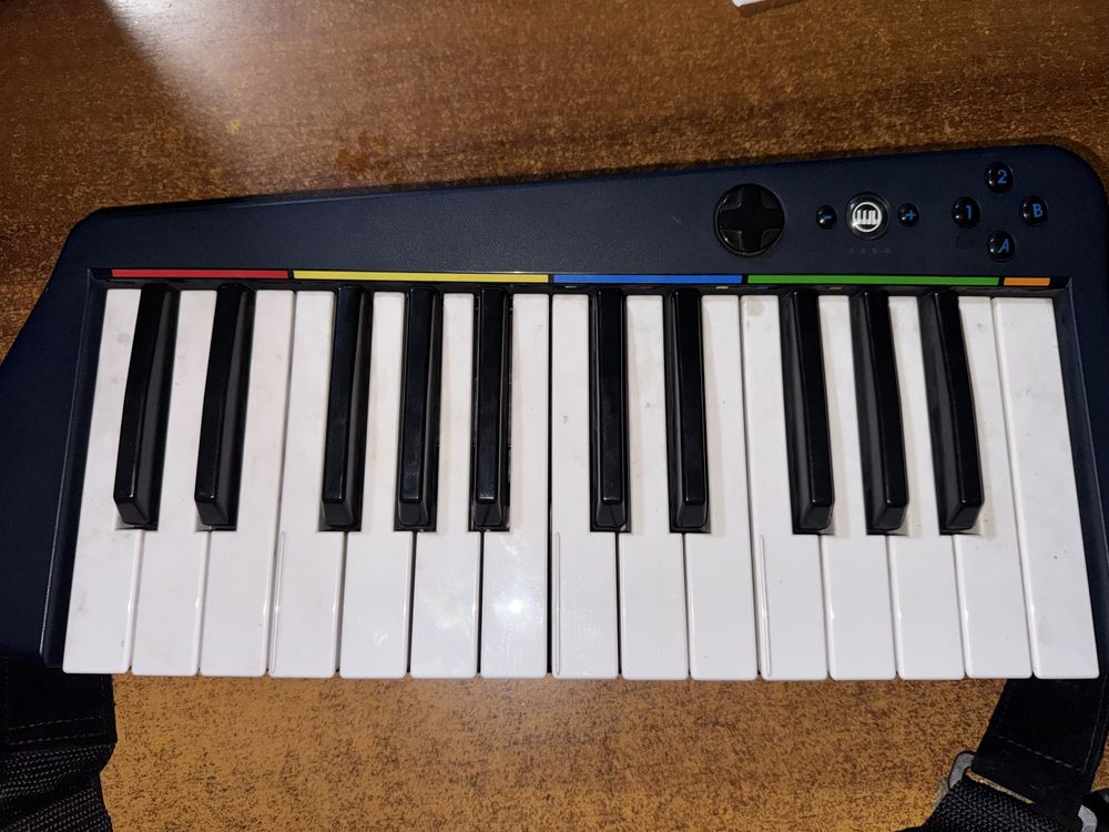 ROCK BAND 3 wireless keybord