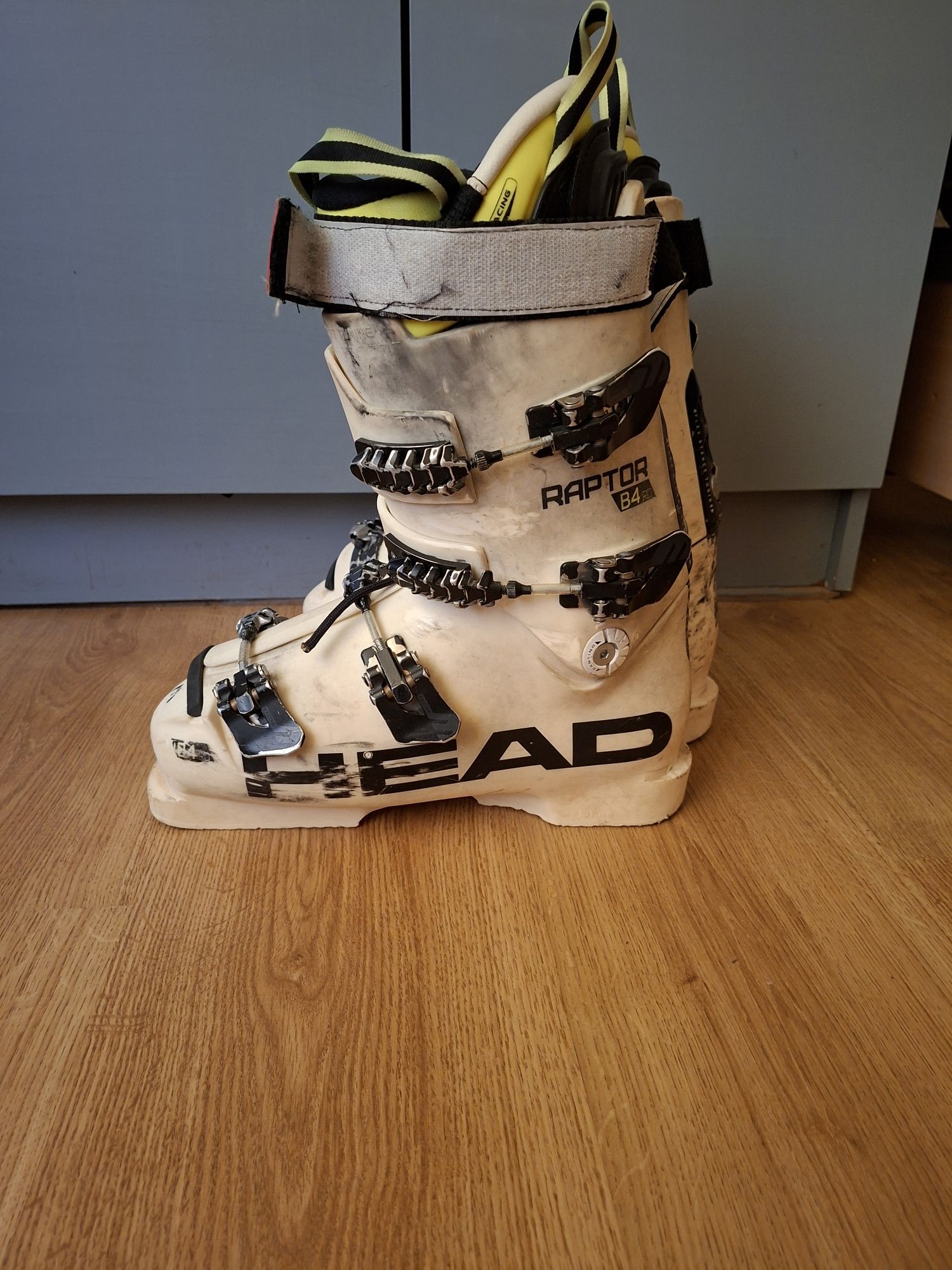 Ски обувки HEAD RAPTOR B4 RD