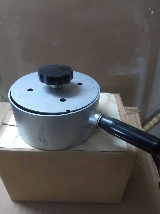 Баня лабораторная водяная. Новая.