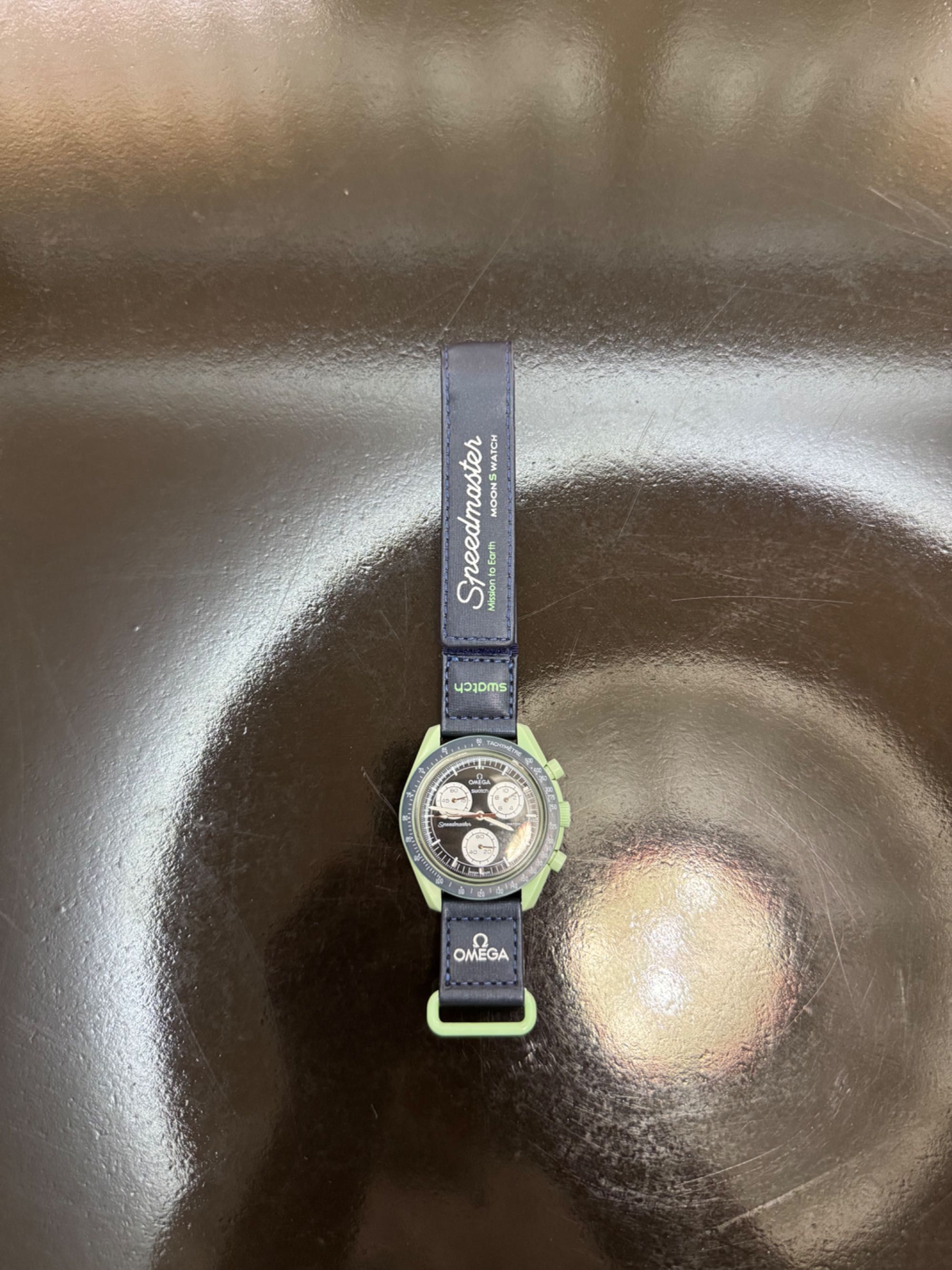 Moon x swatch 1-1
