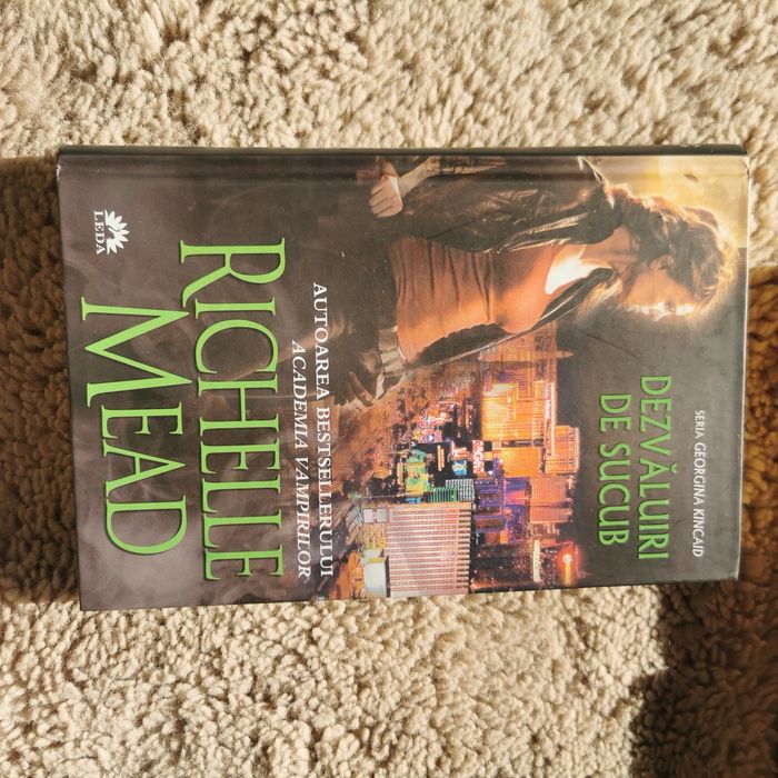 Seria completa "Georgina Kincaid" de Richelle Mead