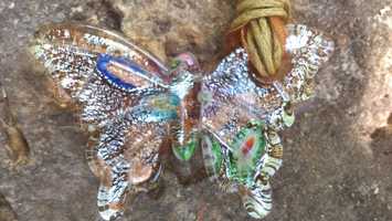 Дамски накити,огърлици,стъклена пеперуда идр.