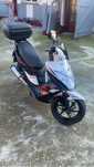 Vand scuter kymco 125 cc