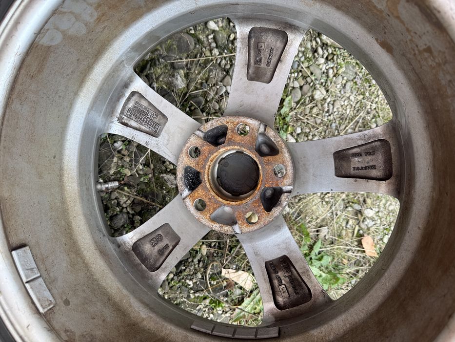 Jante R 17 . 5x 114,3 . Renault,Nissan,