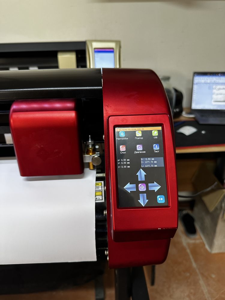 Режущий плоттер SKYCUT v24