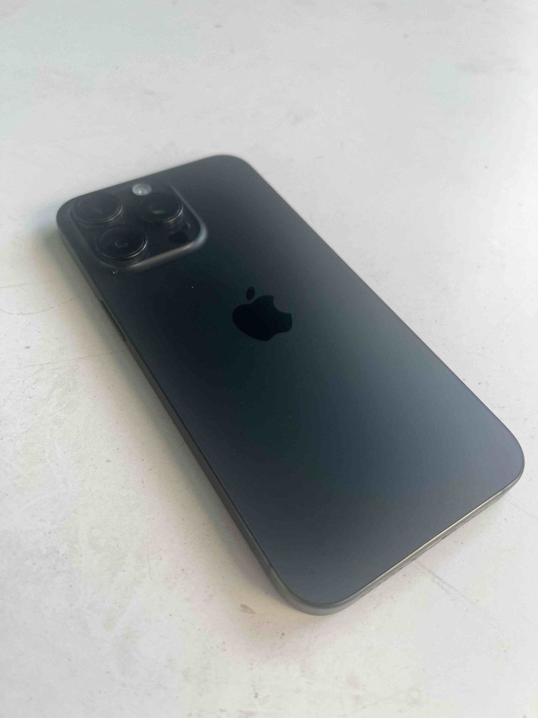 IPHONE 15pro max