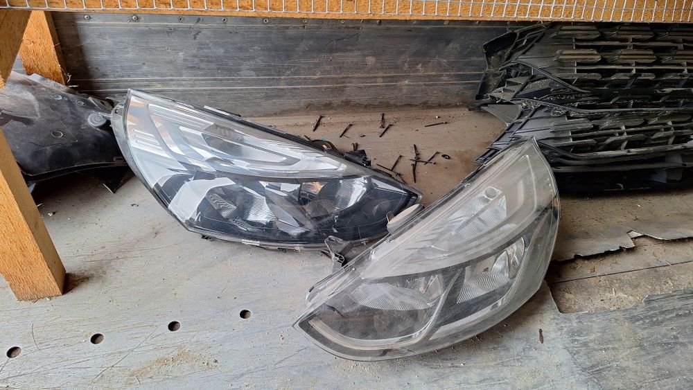 Faruri far Renault clio 4