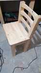Scaun din lemn masiv atelier in sector 6