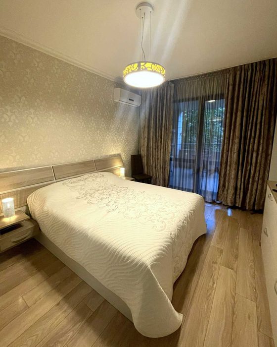 Продава се Двустаен апартамент в София, Свобода - 62 кв.м за 1517 €/кв.м - Снимка #2