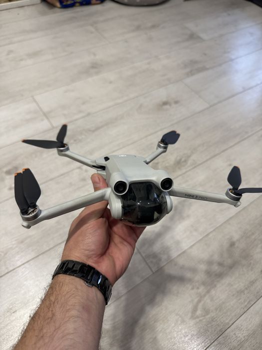 Продам DJI mini 3