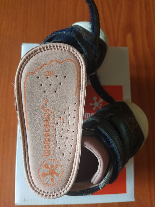 Обувки на biomecanics