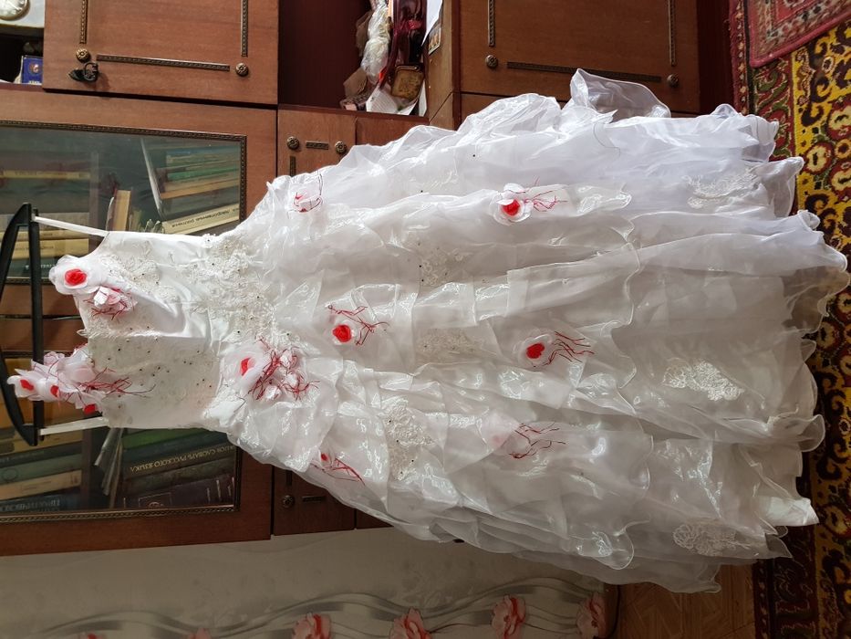 Продам платья 44-48 р-р