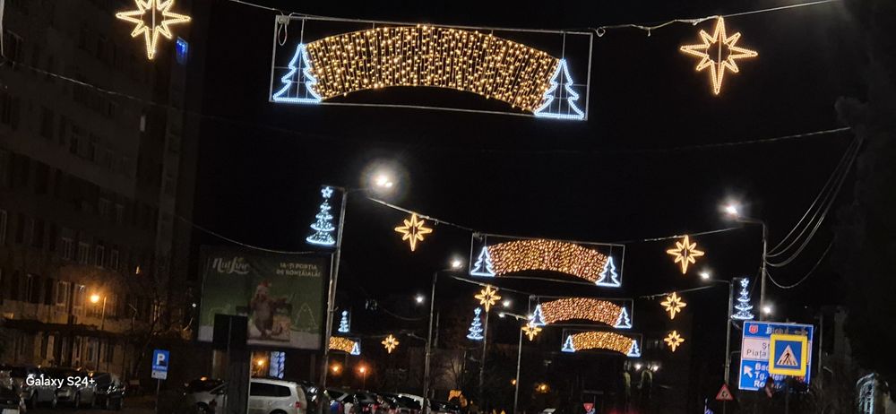 Ornament stradal pentru sarbatorile de iarna