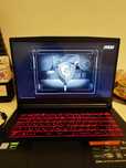 Геймърски лаптоп MSI