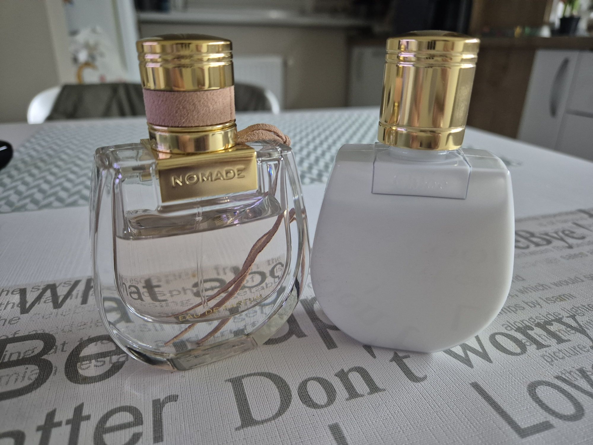 Set apa de parfum si lotiune corp Chloe Nomade