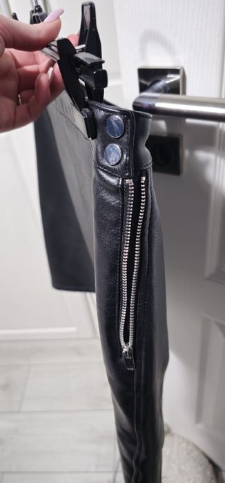 Fuste, de piele și material