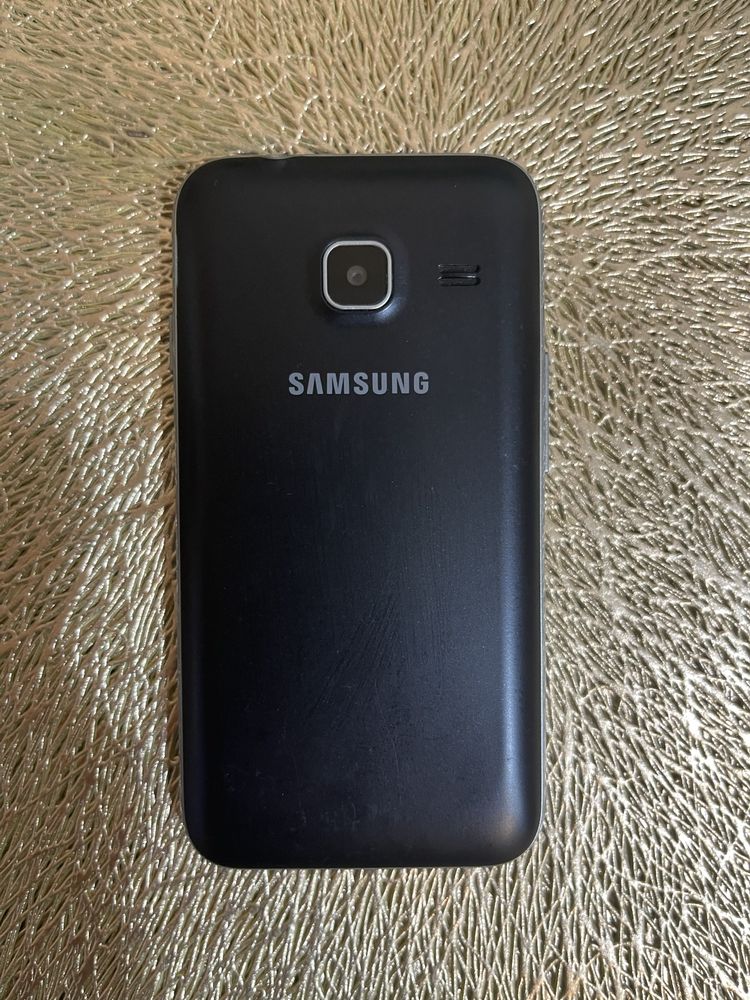 Продам телефон Galaxy J1 Mini