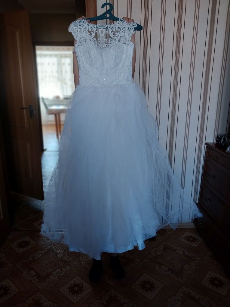 Свадебное платье для дюймовочек