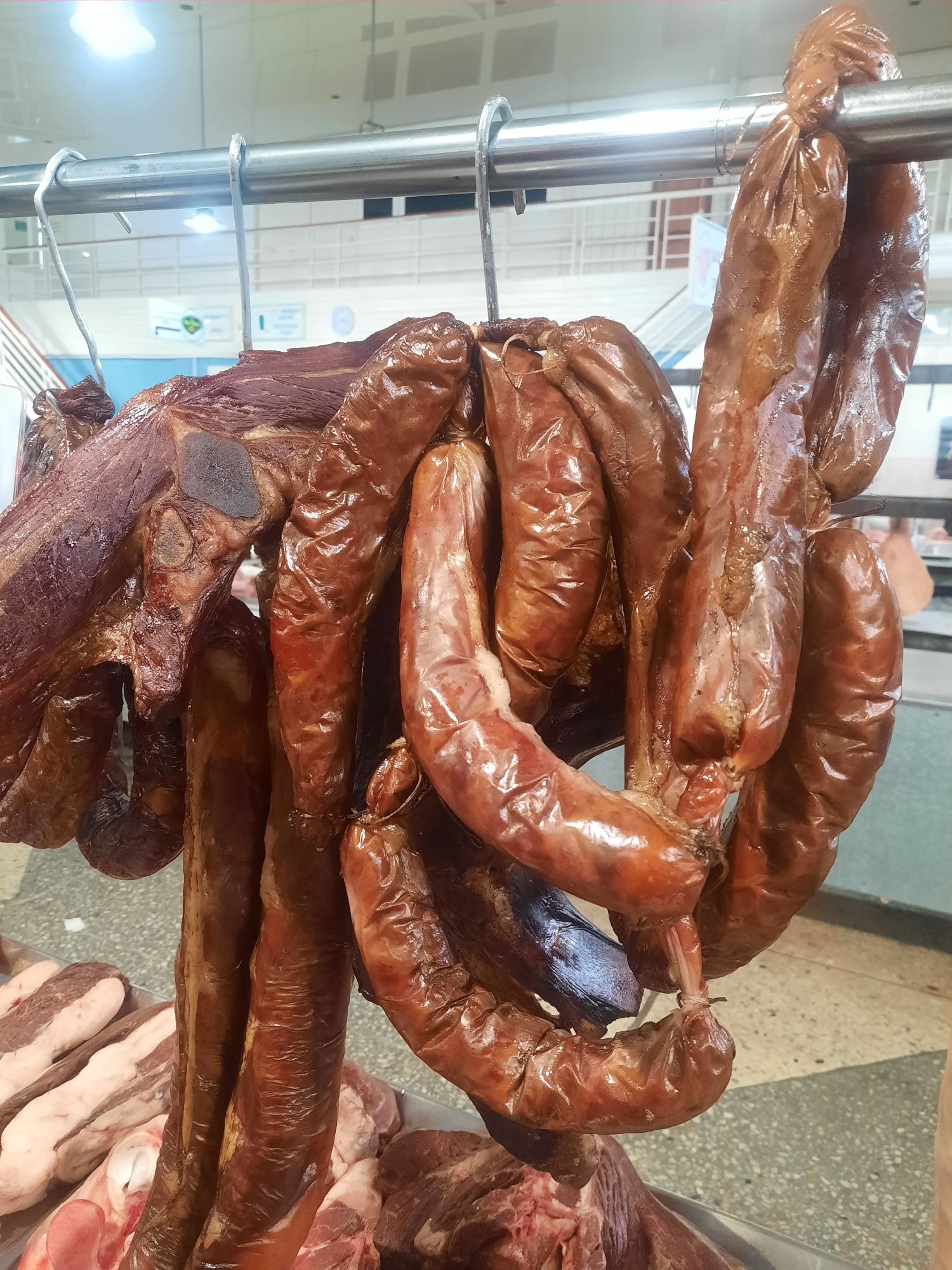 Свежие шужуқи,копчёные.