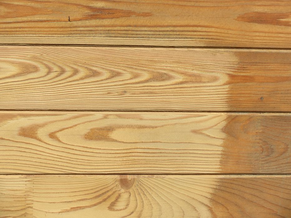 Sablare profesională lemn, piatră, cărămidă  Recondiționare și vopsire