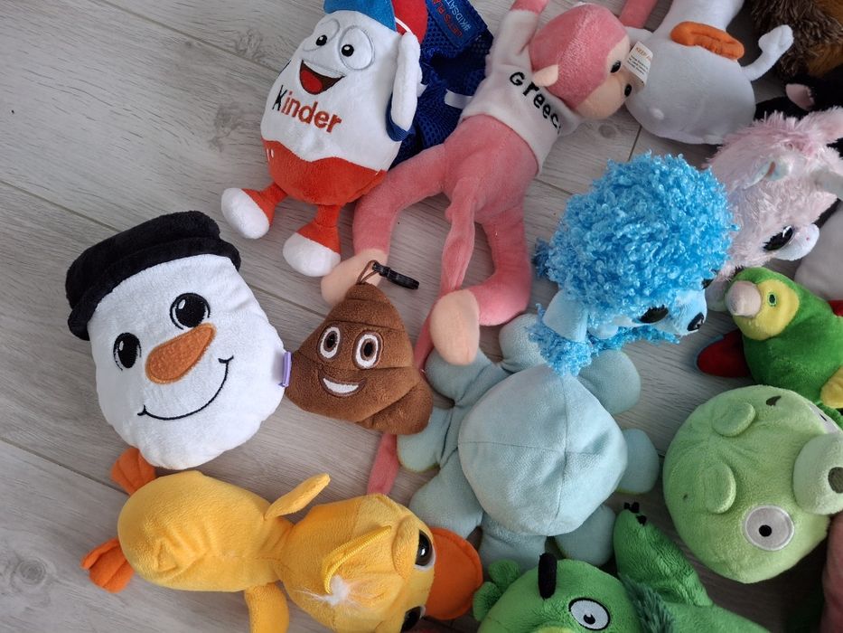 Lot plusuri diverse pentru copii