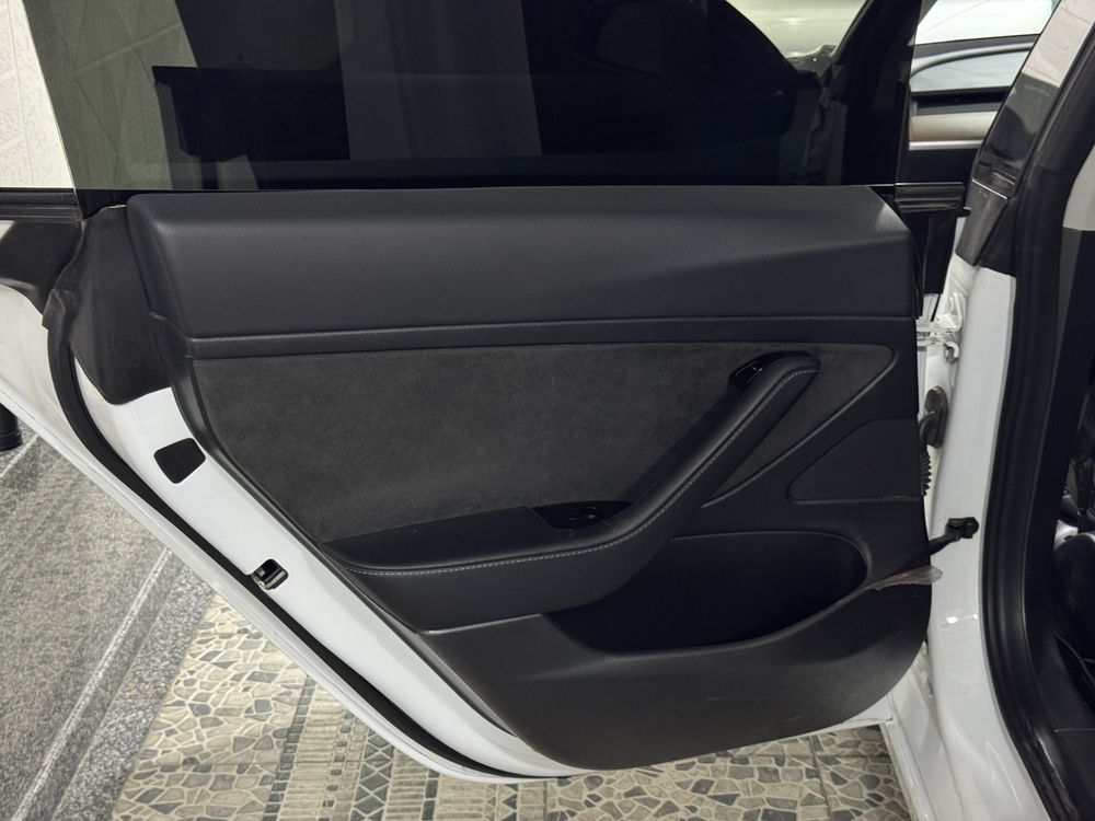 Tesla model 3 standart plus