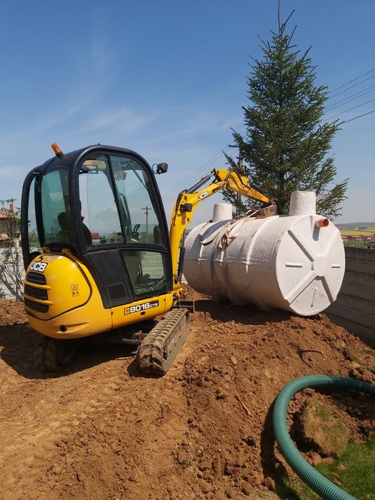 Miniexcavator cu forța mare, picon închiriat dumper bobcat sapat canal