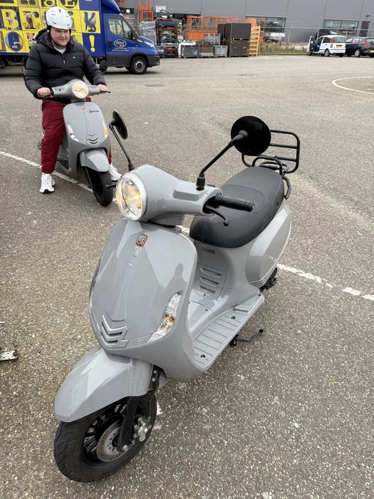 Vand scuter 49cc 2020