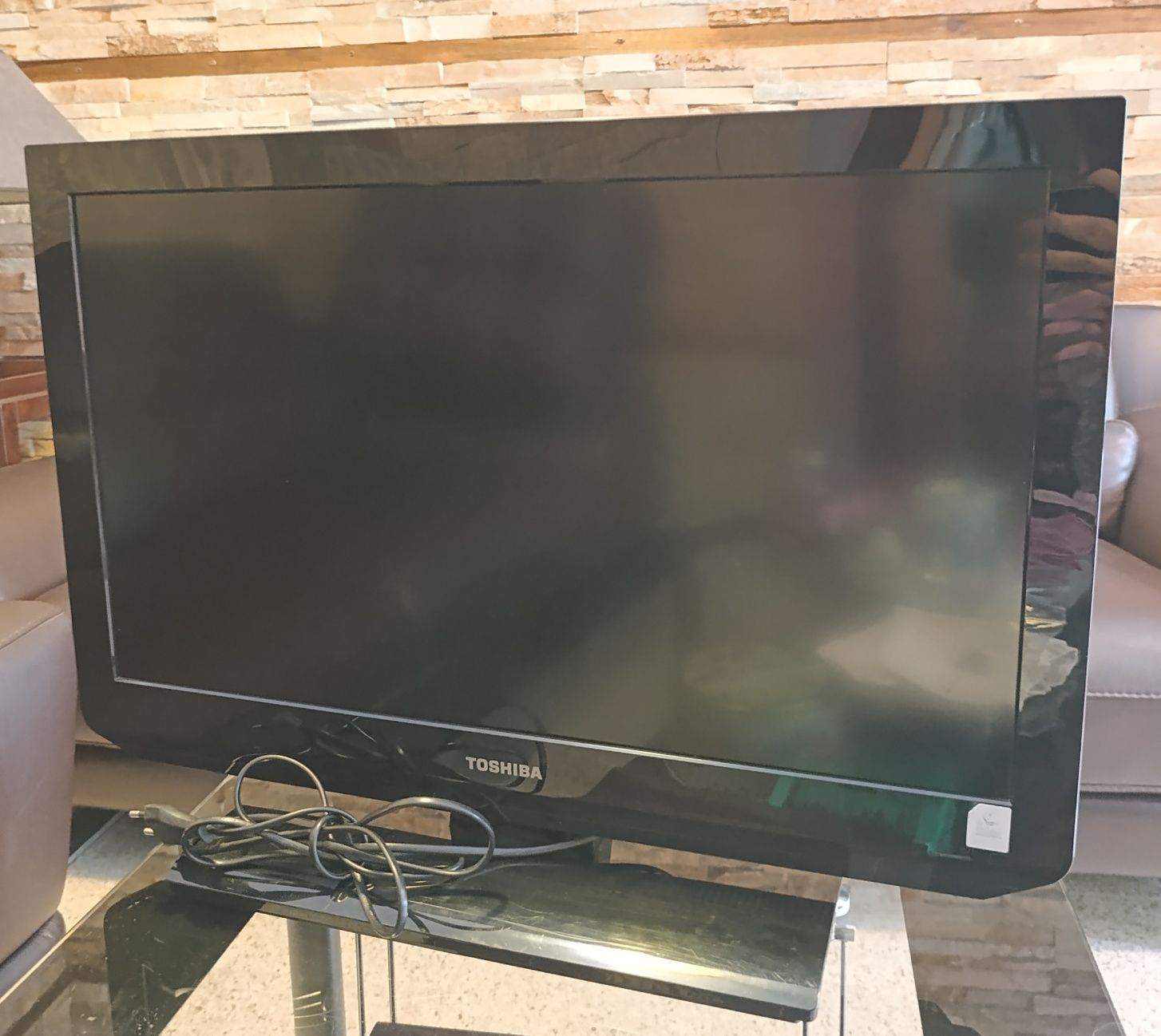 Телевизор Toshiba 26EL833G 26"