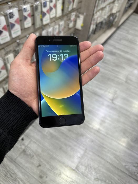 iphne 8 plus 64gb