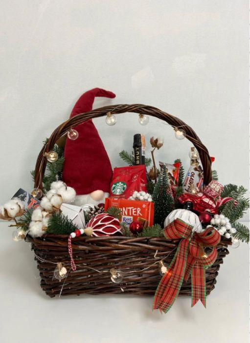 Подари Коледна кошница