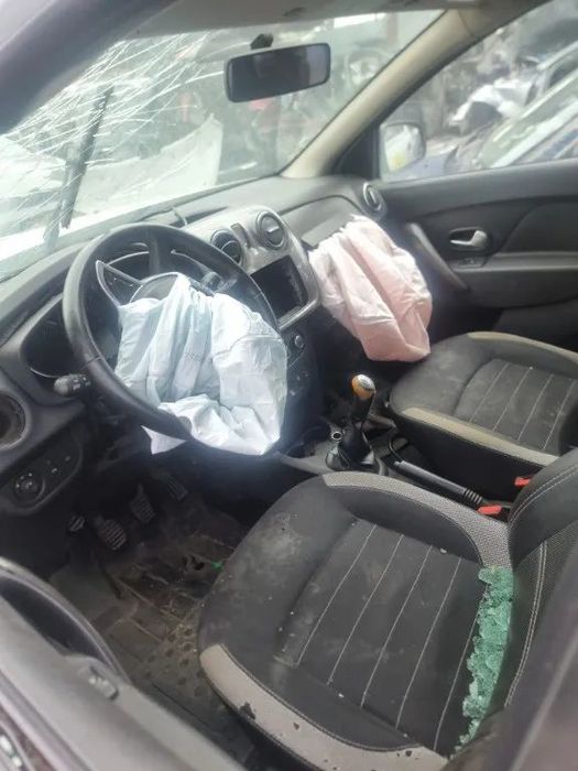 Dezmembrez Dacia Logan 2 facelift MCV, an 2018, motor 1.5 dci cutie de viteze manuala 5+1 trepte