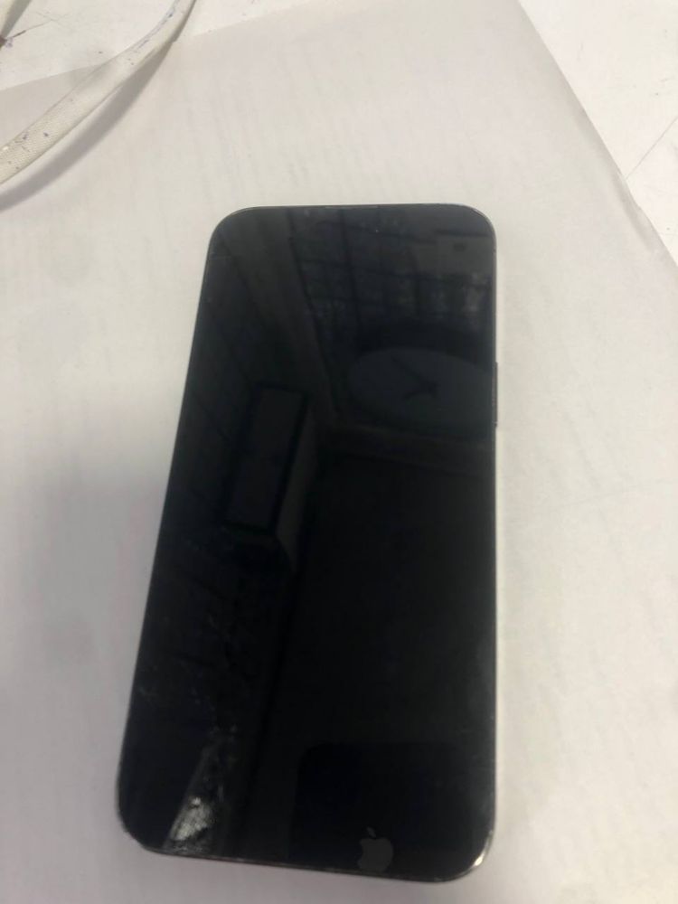 I phone 14 pro Max 256 тали 76% ёмксть
