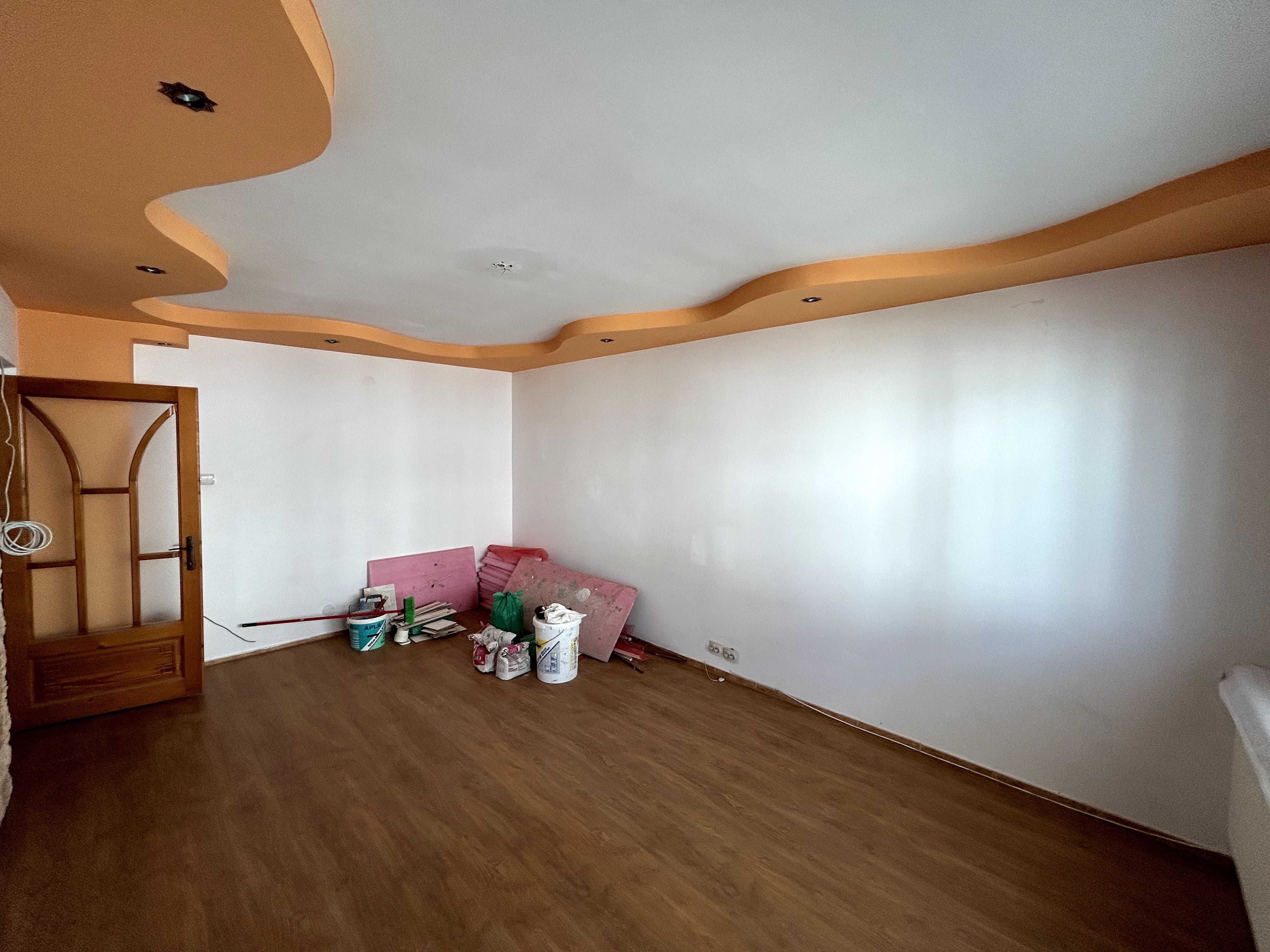 Apartament 2 camere în Podu Iloaiei