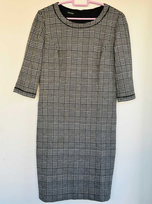 Елегантни рокли-ежедневни и делови.