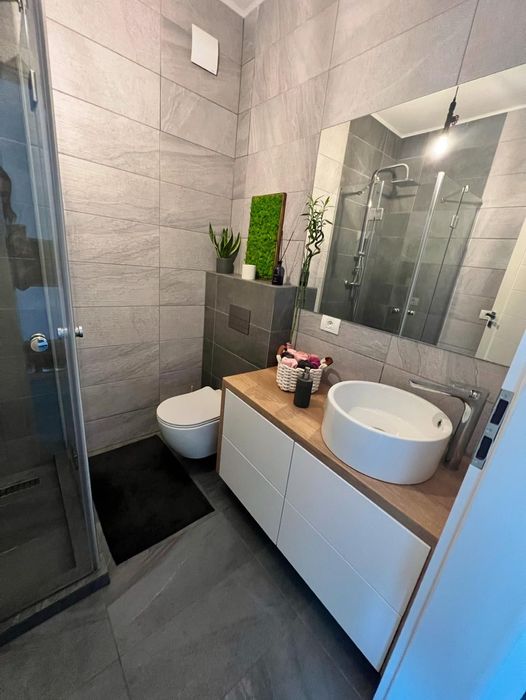 Apartament cu 3 camere si rooftop West Residence
